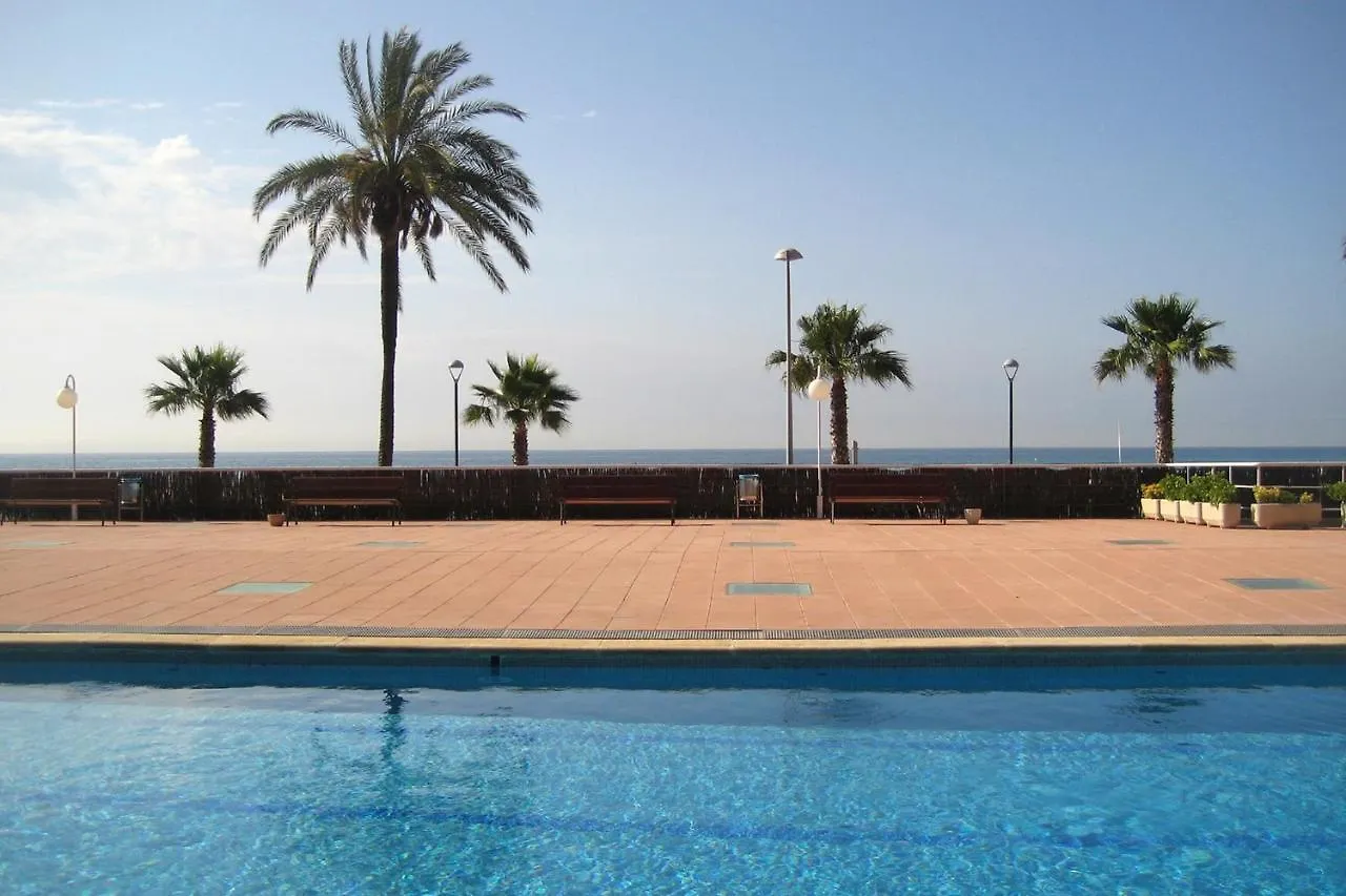 Apartment At242 Comunidad Con Piscina En 1Ra Linea De La Playa Torredembarra Spain
