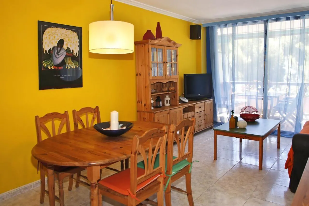 At242 Comunidad Con Piscina En 1Ra Linea De La Playa Torredembarra 0*,